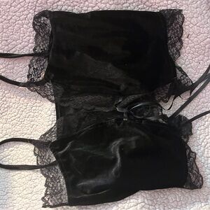 Cute sexy black velvet top, perfect for intimate nights!